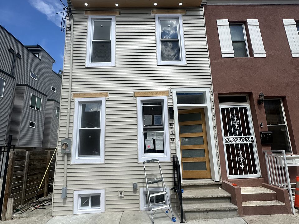 1st image of 539 McClellan St