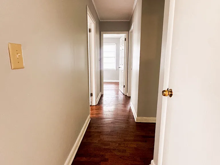2 Robinson Ave SW — Photo 7