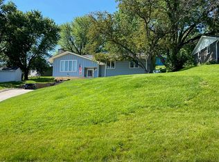 2233 Colfax St, Blair, NE 68008