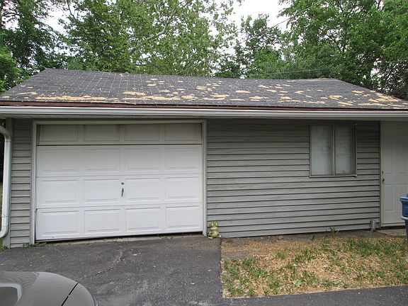 2nd image of 264 Blackhawk Dr