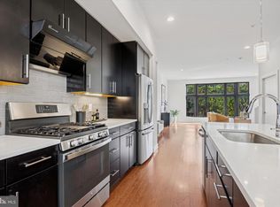 4548 Riverside Way, Philadelphia, PA 19127