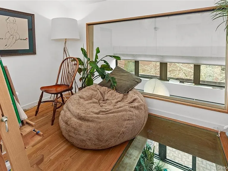 150 Bedford Rd #3F — Photo 16