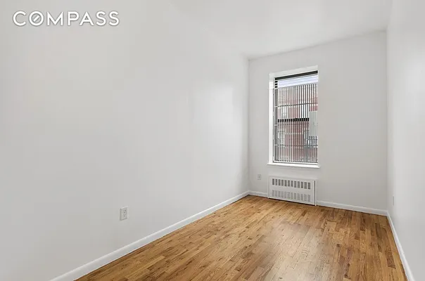 Rented by Compass | media 23