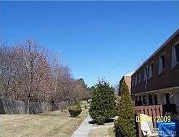 1st image of 122 Storm Dr