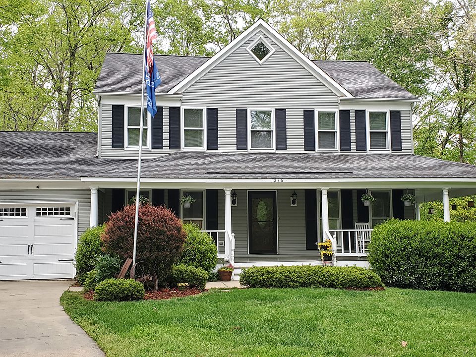 1st image of 1236 Washington Dr