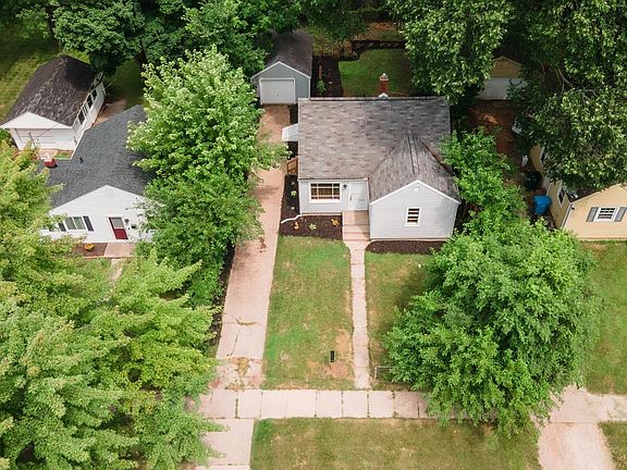 4th image of 1602 W Mount Hope Ave
