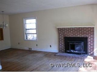 5th image of 11 Pinehurst Rd