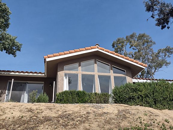 3rd image of 37850 De Portola Rd