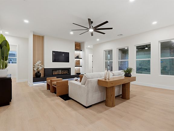 4th image of 1011 Meadow Wood Ter