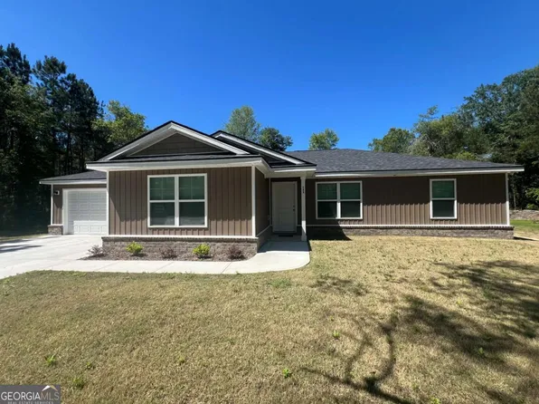 149 Hummingbird Ln, Jesup, GA 31545