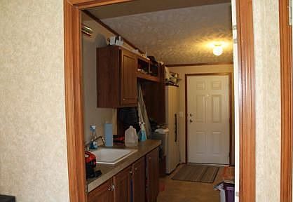2nd image of 426 Independence Dr