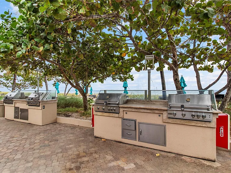 4900 N Ocean Blvd #1601 — Photo 37