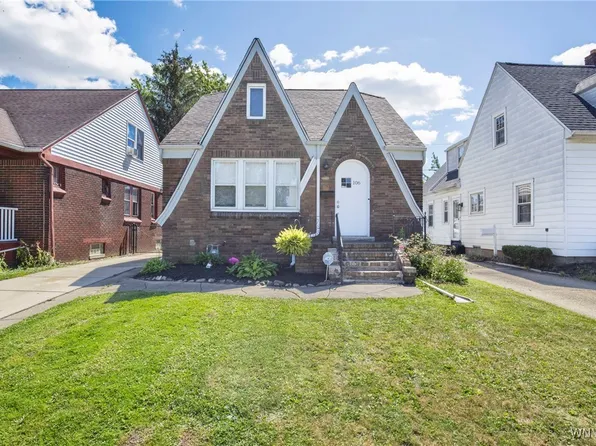 106 Woodward Ave, Kenmore, NY 14217