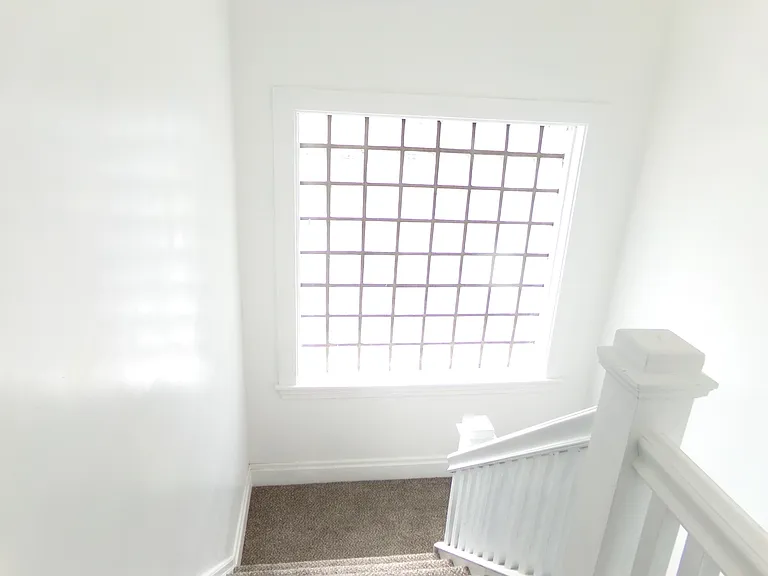 2830 Broadway Ave #2 — Photo 3