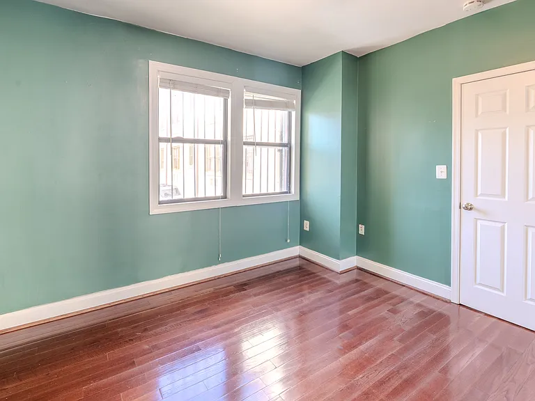 315 Evarts St NE #102 — Photo 25