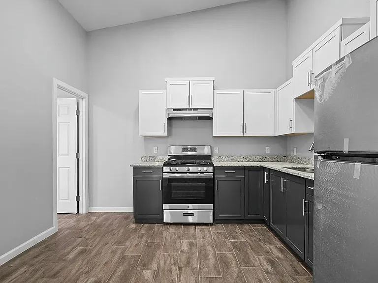 5217 Dearborne Dr #A — Photo 10