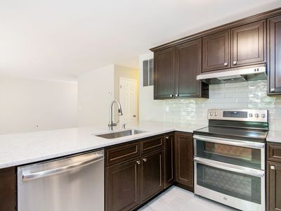 96 Molly Pitcher Ln APT I, Yorktown Heights, NY, 10598
