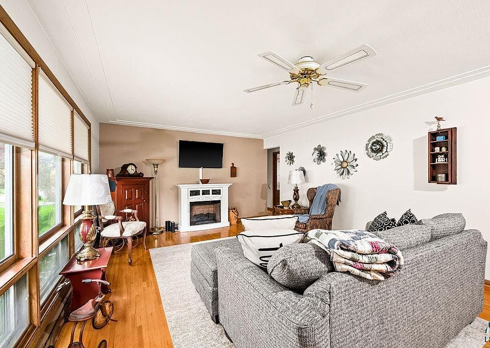 4330 Glenwood St, Duluth, MN 55804 Zillow