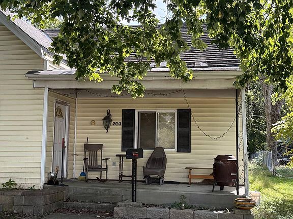 3rd image of 314 E Fancy St