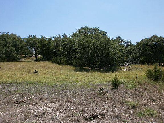 2nd image of 2050 Lakeshore Dr