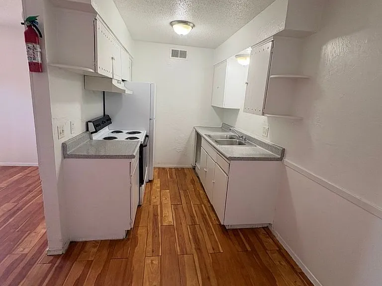 The Pines Apts — Photo 13