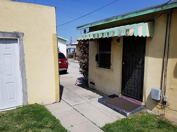 In the cut, yard cut every 2 weeks