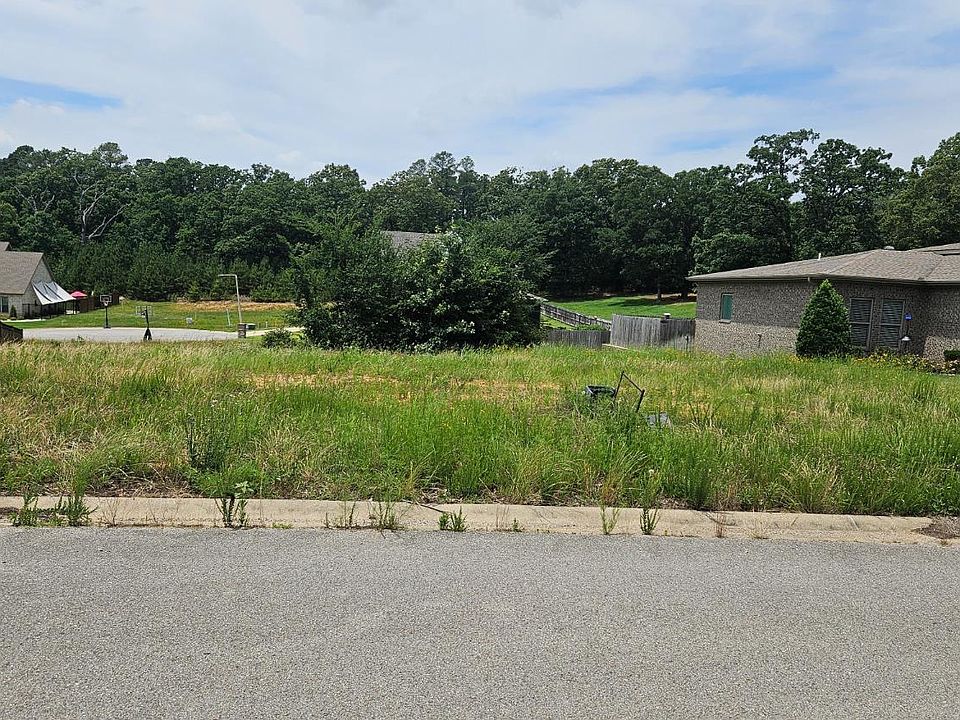 1st image of 3909 Teal Dr