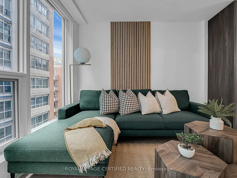 15 Mercer St #705 — Photo 7
