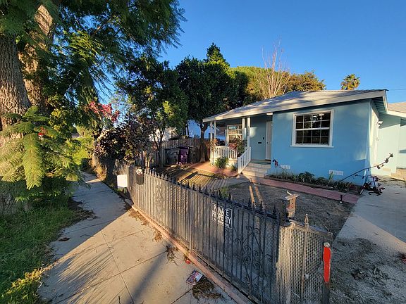 2nd image of 3560 Baltic Ave