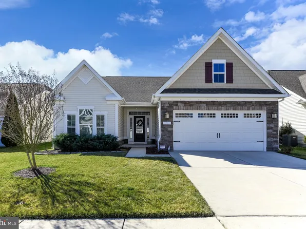 3 Champions Dr, Bridgeville, DE 19933