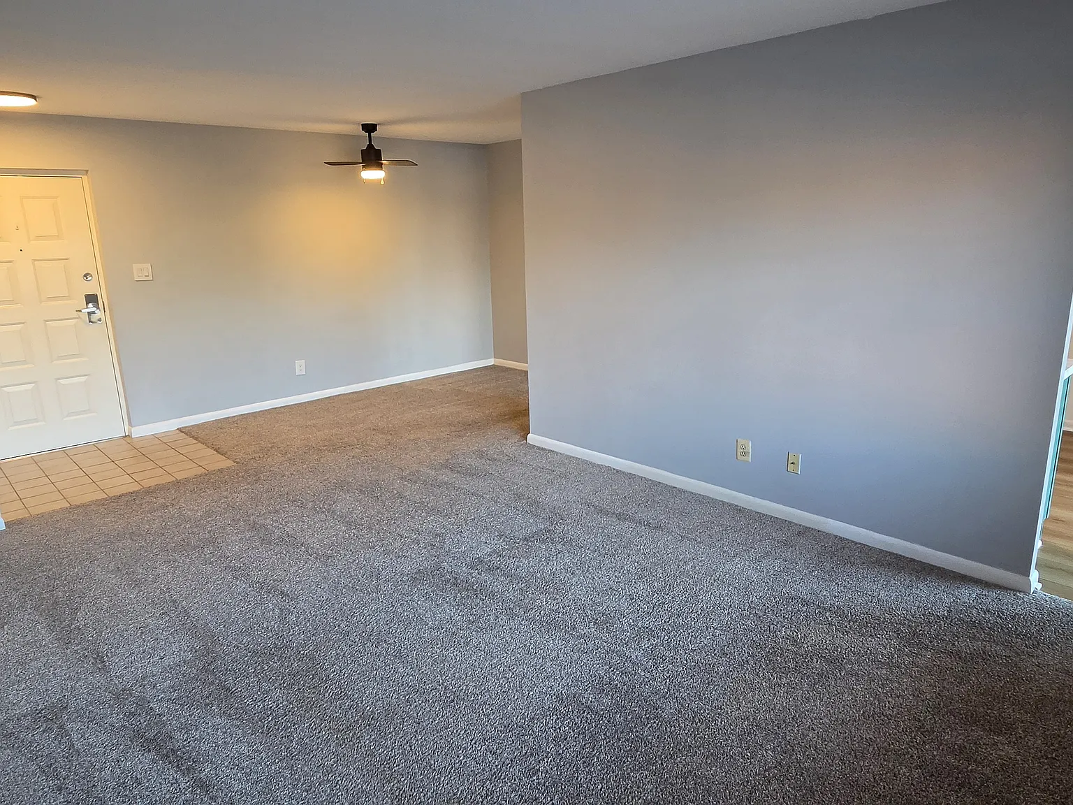 2 bed, 1.5 bath, 964 sqft, $1,695 — Photo 3