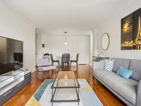 6730 Dartmouth St APT 2H, Flushing, NY 11375