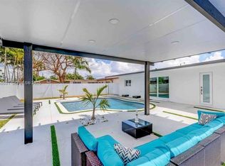 3530 SW 104th Ave, Miami, FL 33165