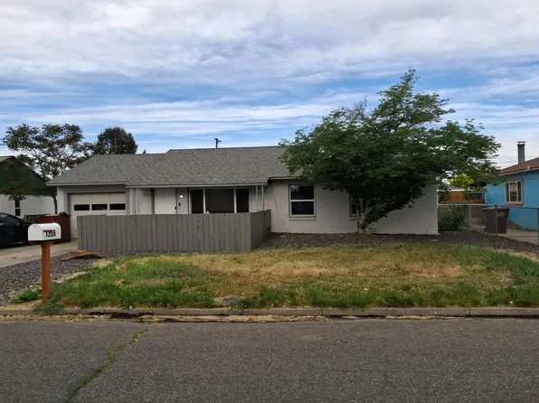 1206 S 7th Ave, Yakima, WA 98902