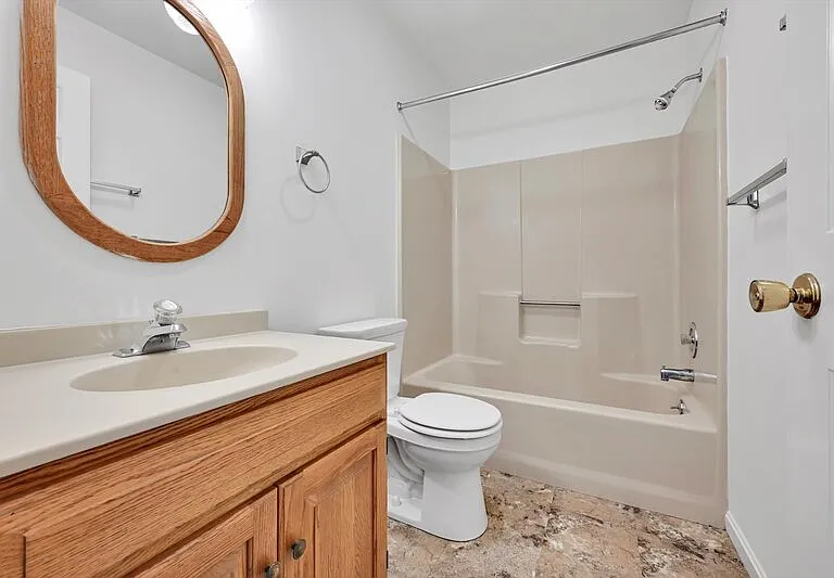 233 Miller Rd #1 — Photo 11