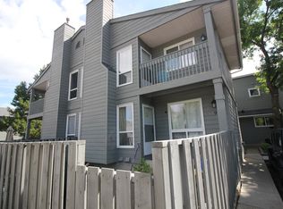 4610 17th Ave NW #9, Edmonton, AB T6L5T1