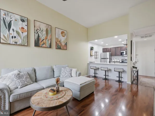 1601 Spring Garden St APT 313, Philadelphia, PA 19130