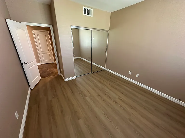 12781 Wine Cellar Ct — Photo 15