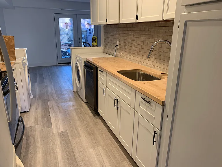 230 Hill Rise — Photo 34
