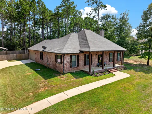 38 Switch Rd, Carriere, MS 39426