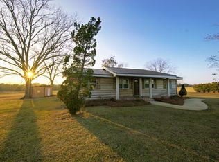 1067 Wade Rd, Pelham, GA 31779