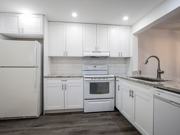 5th image of 1086 Forest Lakes Dr #306