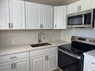 257 Fanshaw Dr #G, Boca Raton, FL 33434
