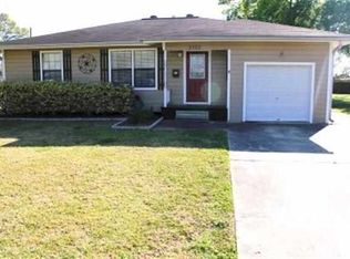 3733 Grant Ave, Groves, TX 77619