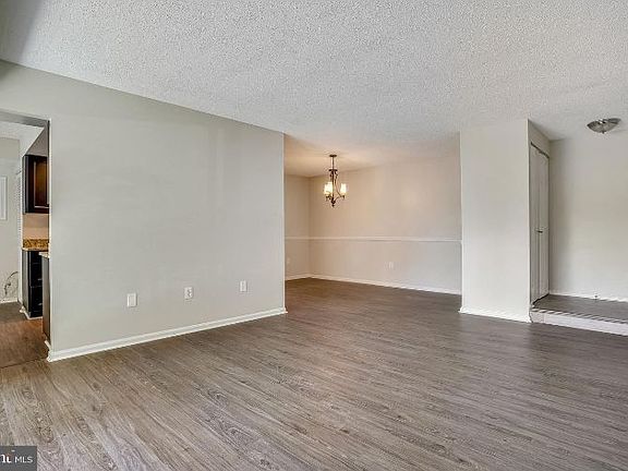 4th image of 10218 Bushman Dr APT 113