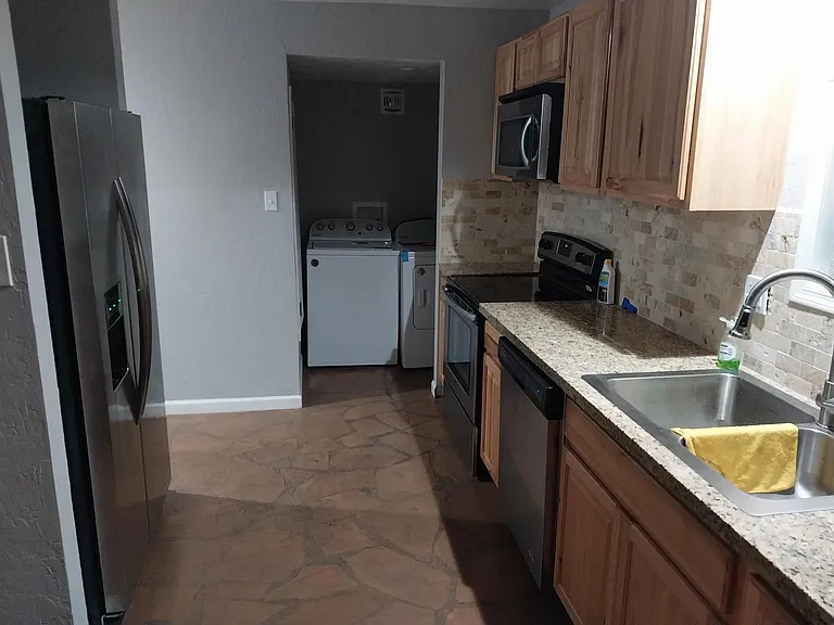 3700 N Starlight Dr — Photo 31