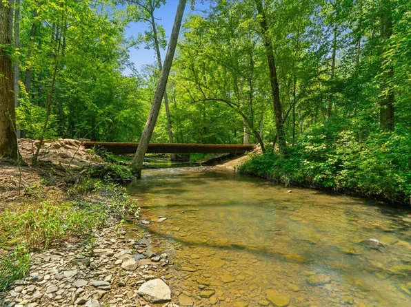 1 Houston Valley Rd, Ringgold, GA 30736