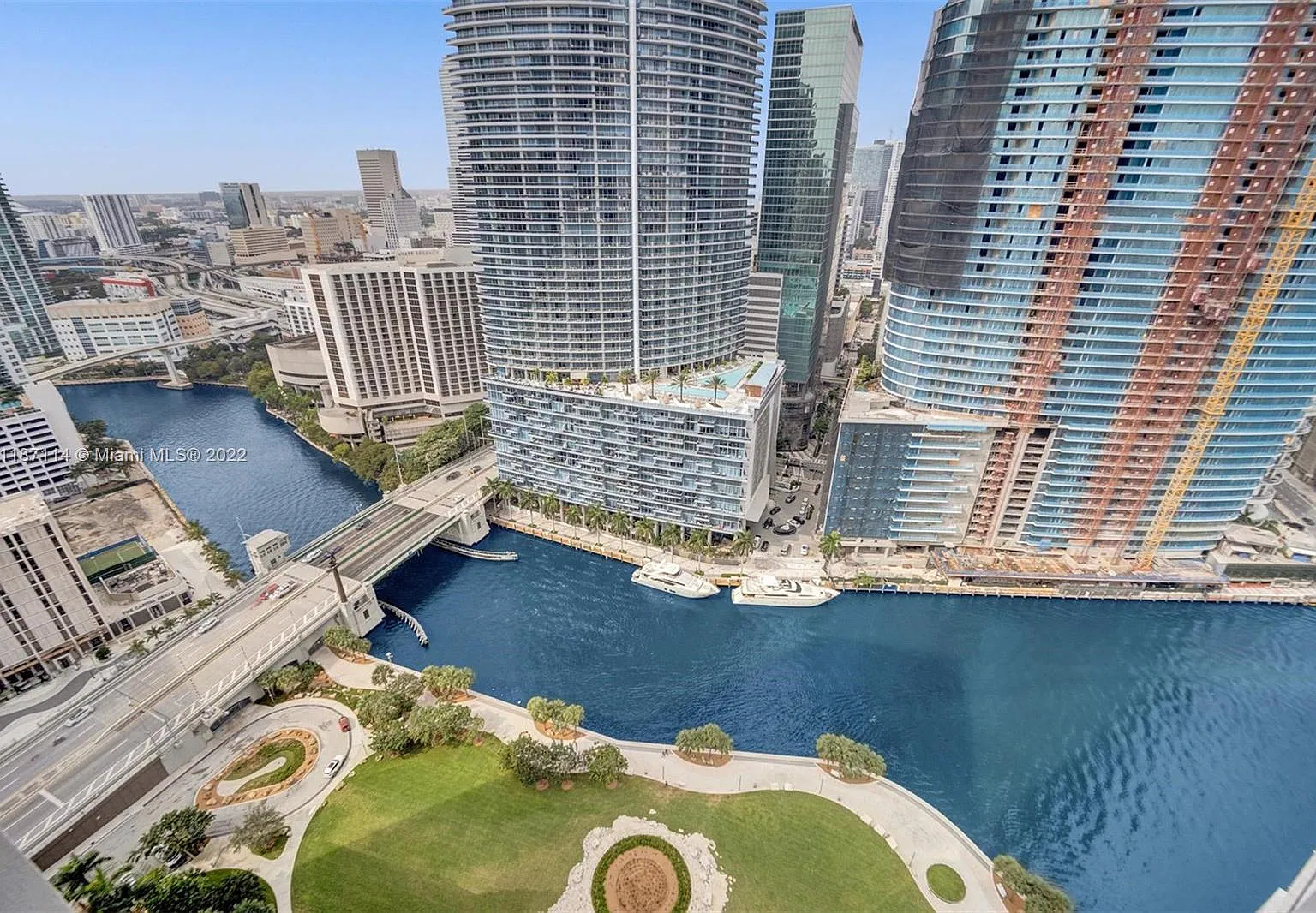 Studio, 546 sqft, $2,800 — Photo 2