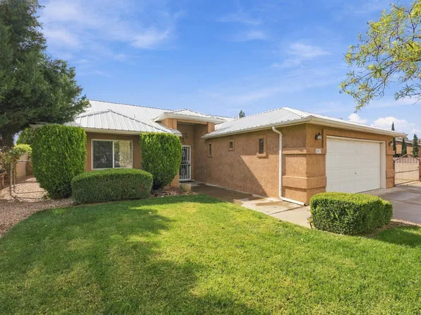 1963 Valley View Dr SW, Los Lunas, NM 87031