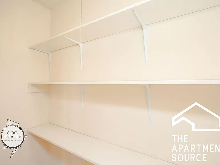 2144 S Gunderson Ave #212 — Photo 5